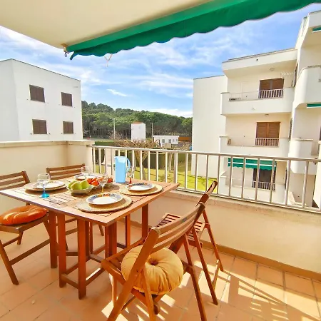 Vacay Fanny, A Pie De Playa, Tennis Y Piscina Apartment